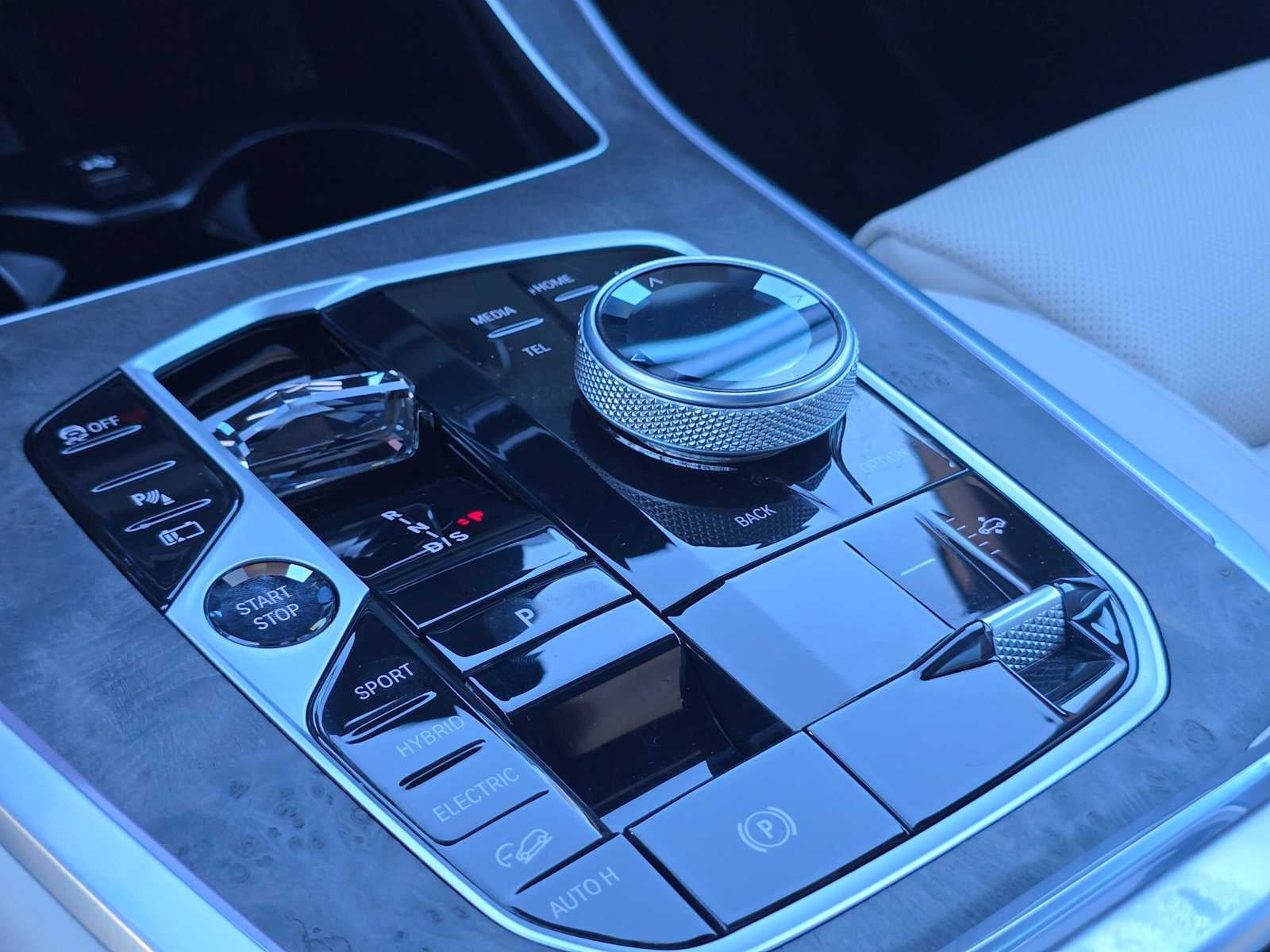 2024 BMW X5 xDrive50e