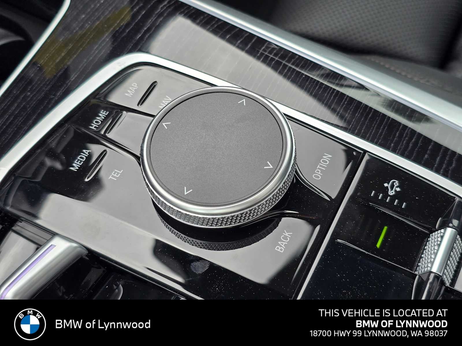 2026 BMW X5 xDrive50e xDrive50e