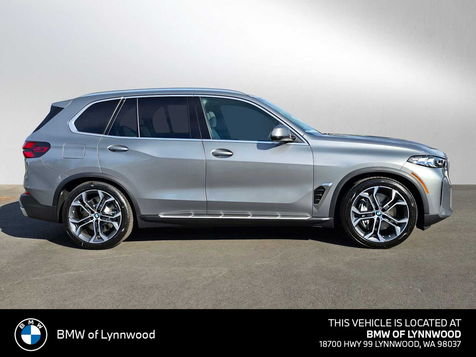 2026 BMW X5 xDrive50e xDrive50e
