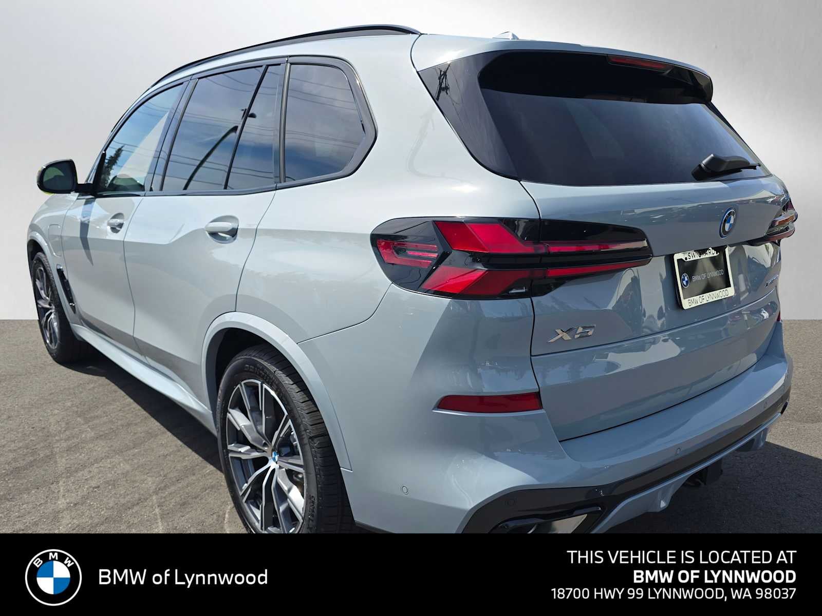 2026 BMW X5 xDrive50e xDrive50e