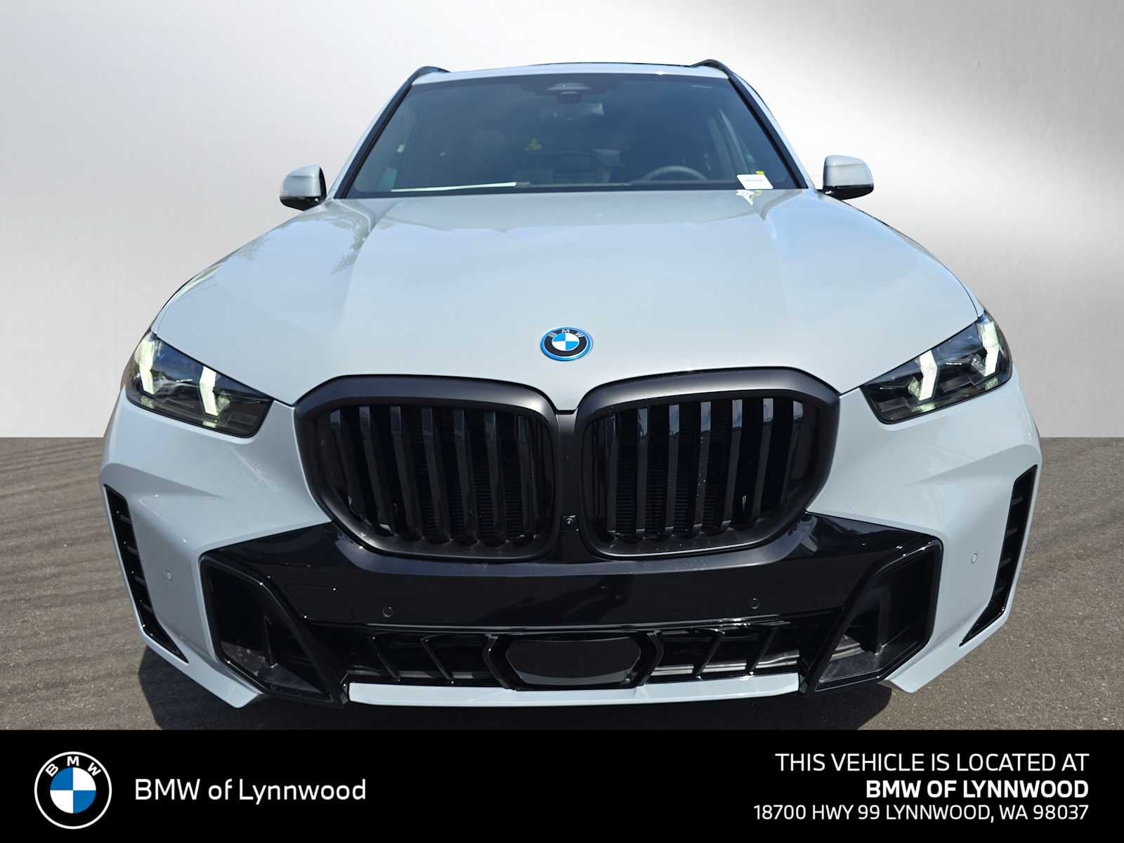 2026 BMW X5 xDrive50e xDrive50e