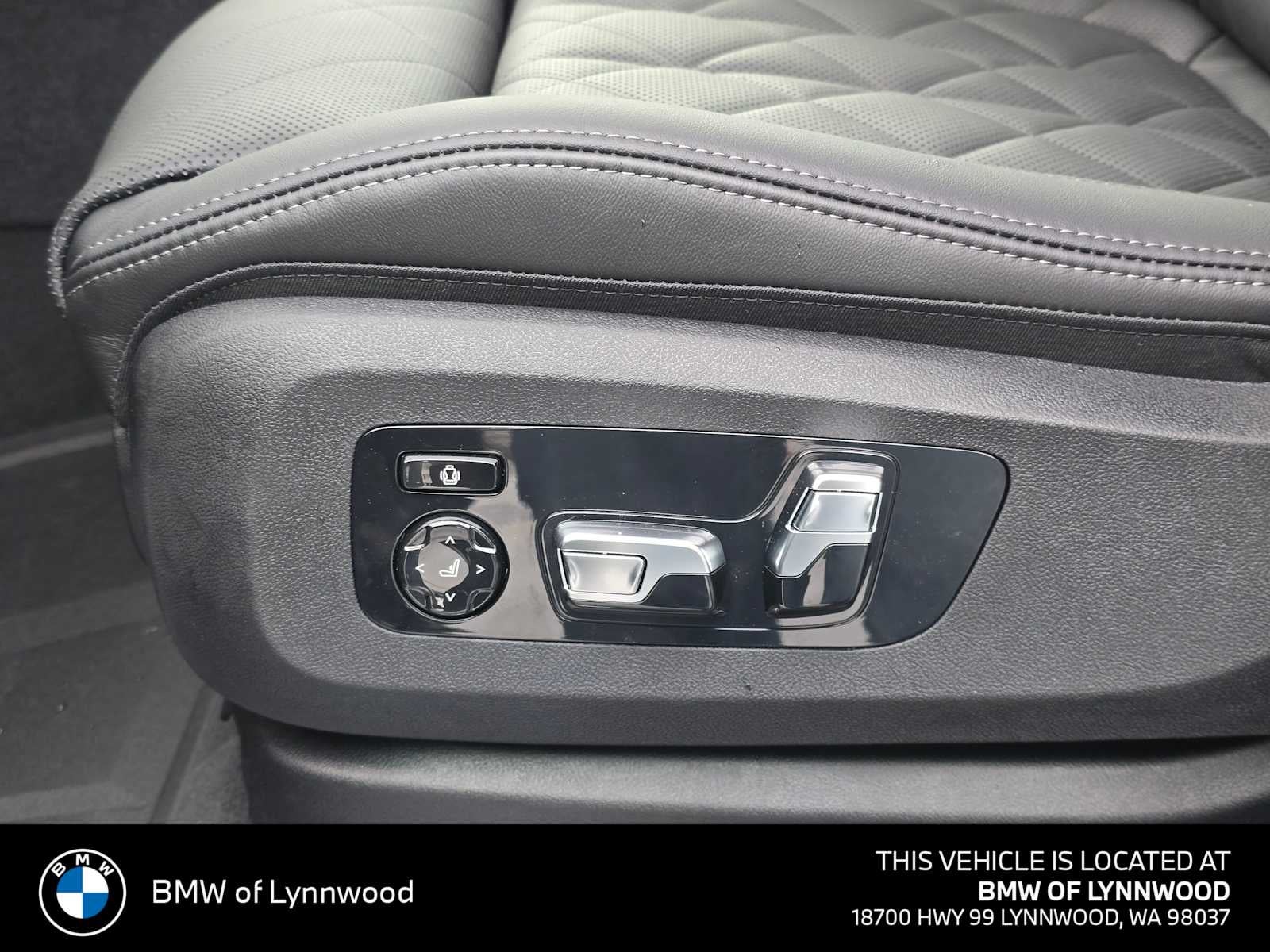 2026 BMW X5 xDrive50e xDrive50e