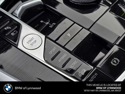 2026 BMW X5 xDrive50e xDrive50e