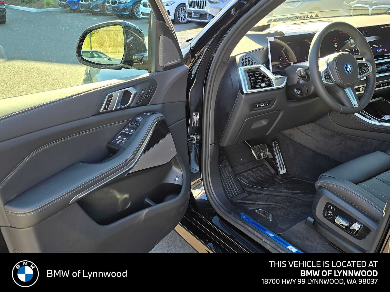 2026 BMW X5 xDrive50e xDrive50e