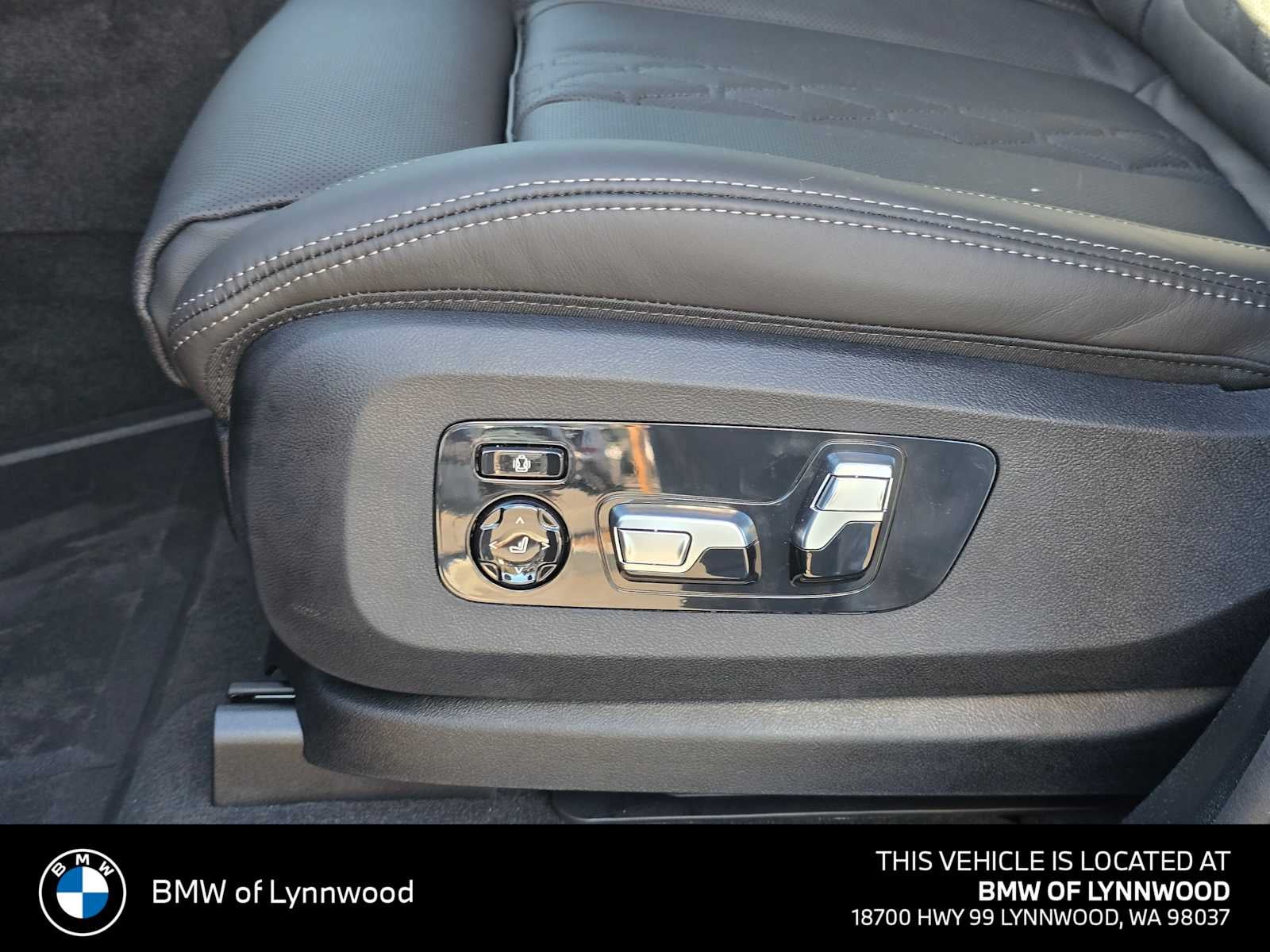 2026 BMW X5 xDrive50e xDrive50e