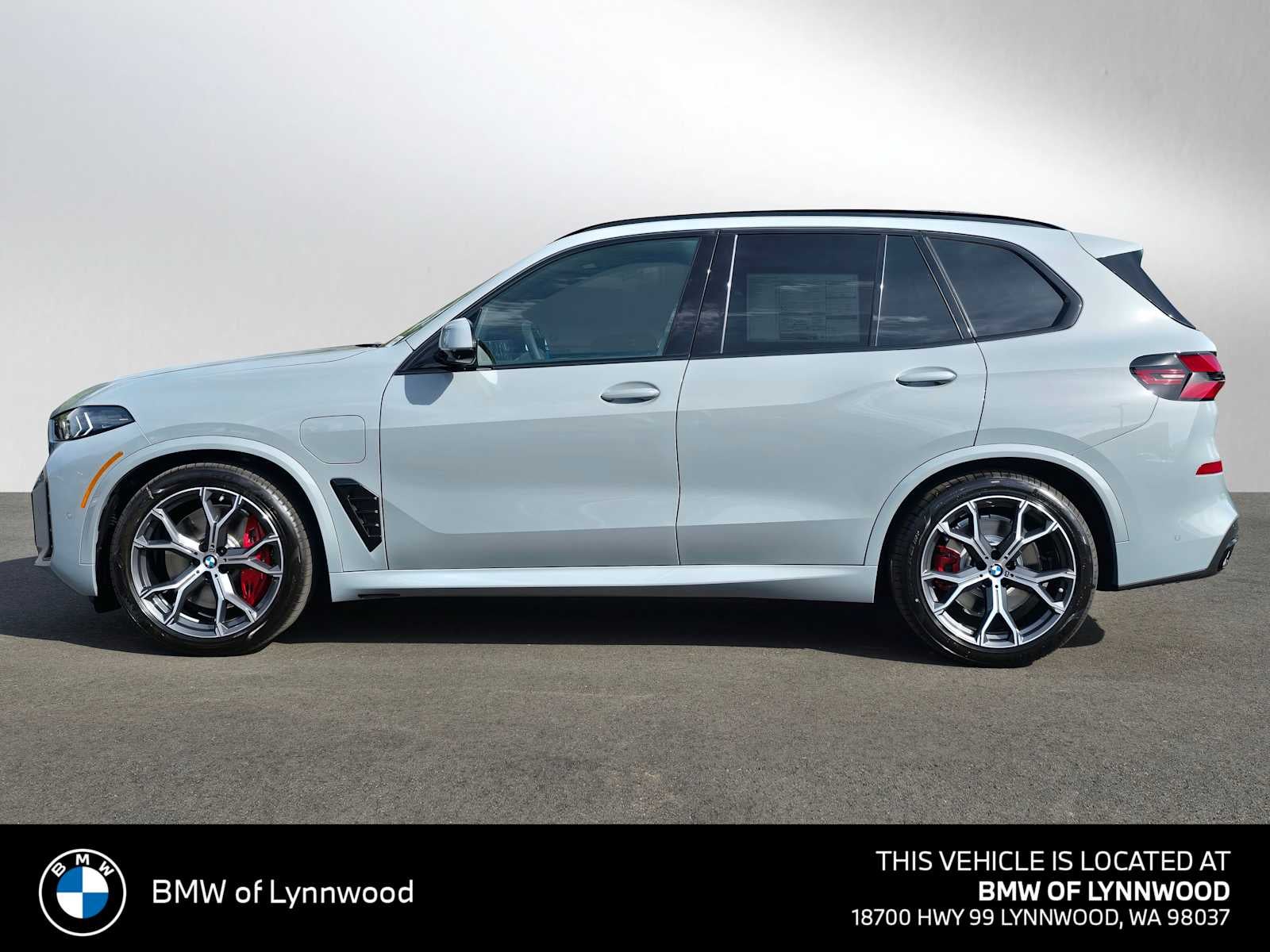 2026 BMW X5 xDrive50e xDrive50e