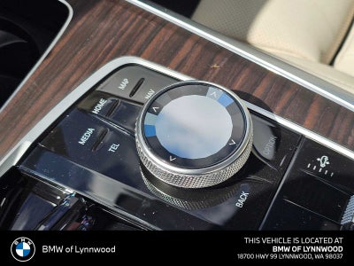 2026 BMW X5 xDrive50e xDrive50e