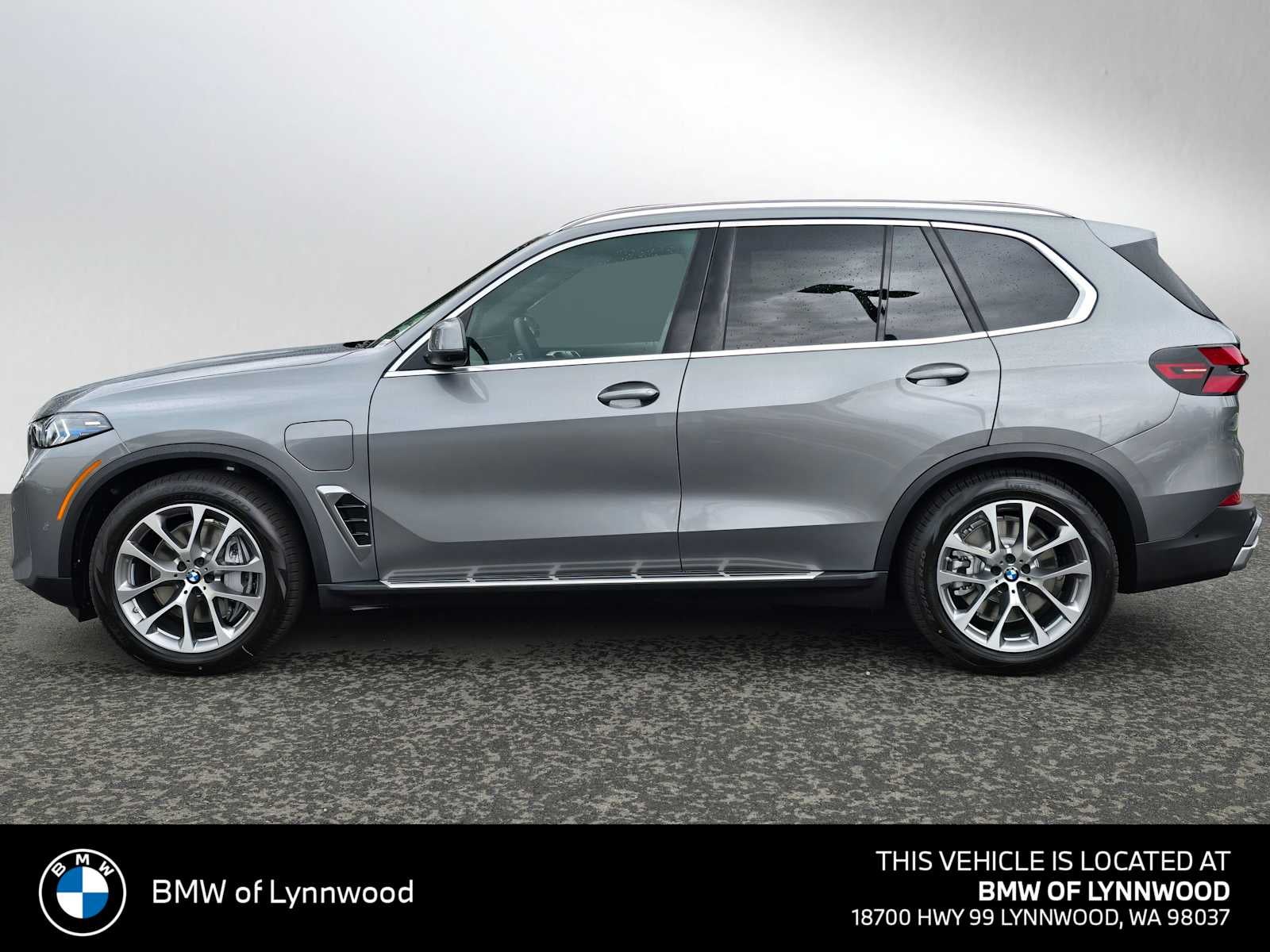 2026 BMW X5 xDrive50e xDrive50e