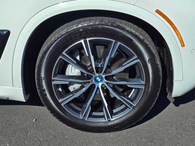 2025 BMW X5 xDrive50e xDrive50e