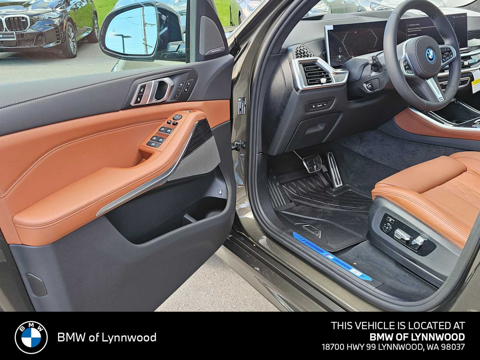 2026 BMW X5 xDrive50e xDrive50e