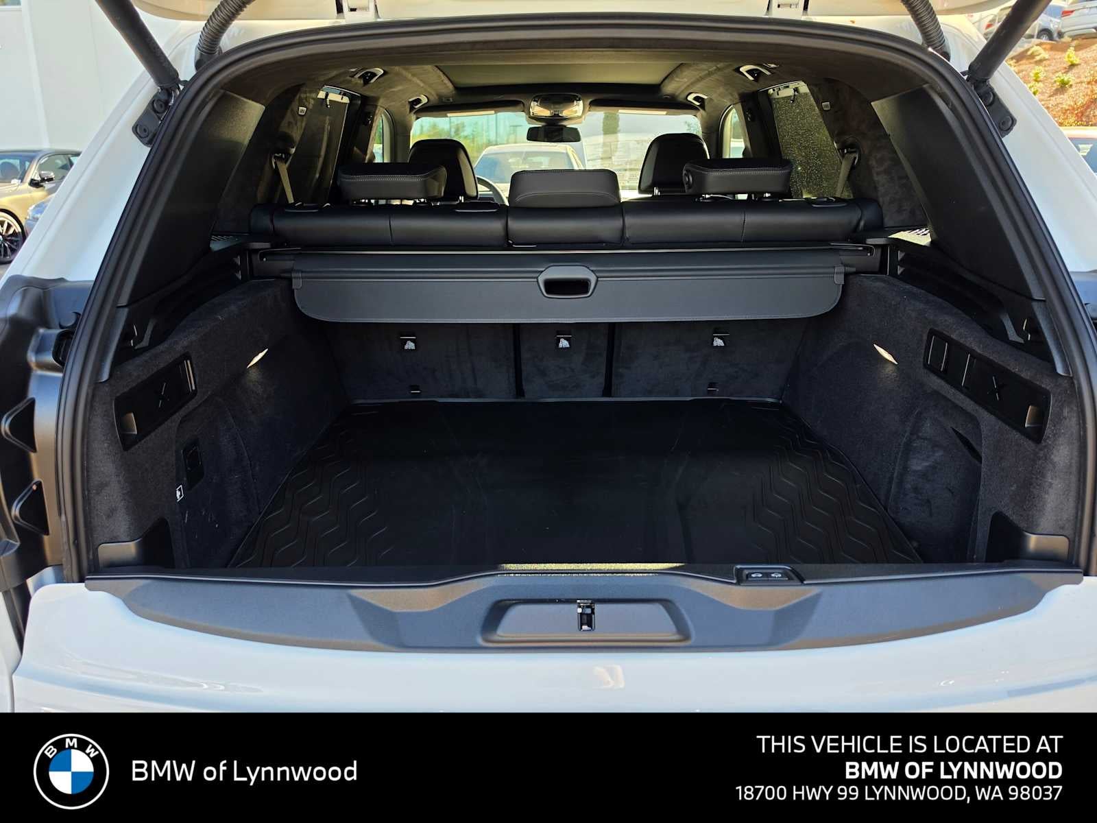 2026 BMW X5 xDrive50e xDrive50e