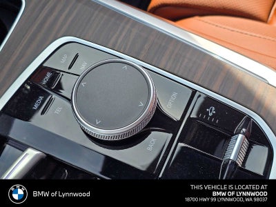 2026 BMW X5 xDrive50e xDrive50e