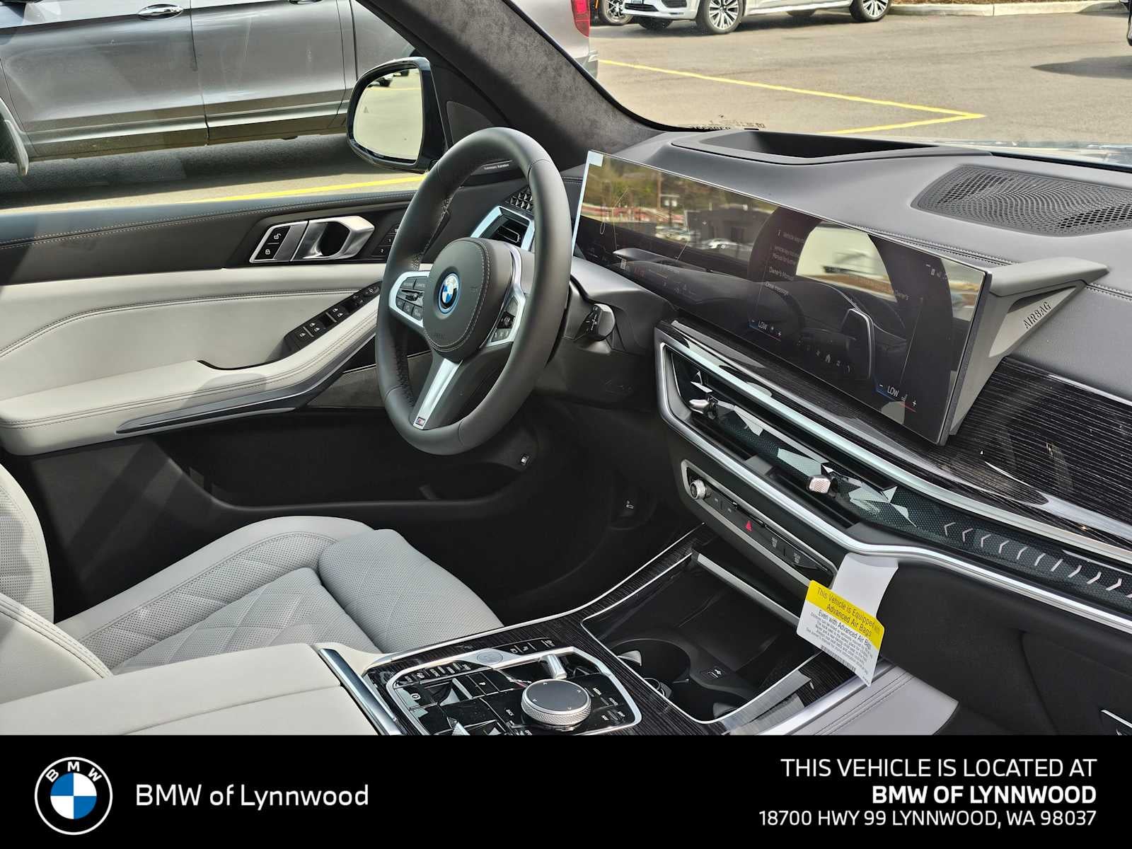 2026 BMW X5 xDrive50e xDrive50e