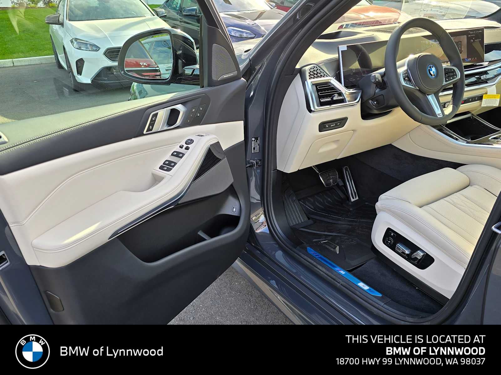 2026 BMW X5 xDrive50e xDrive50e