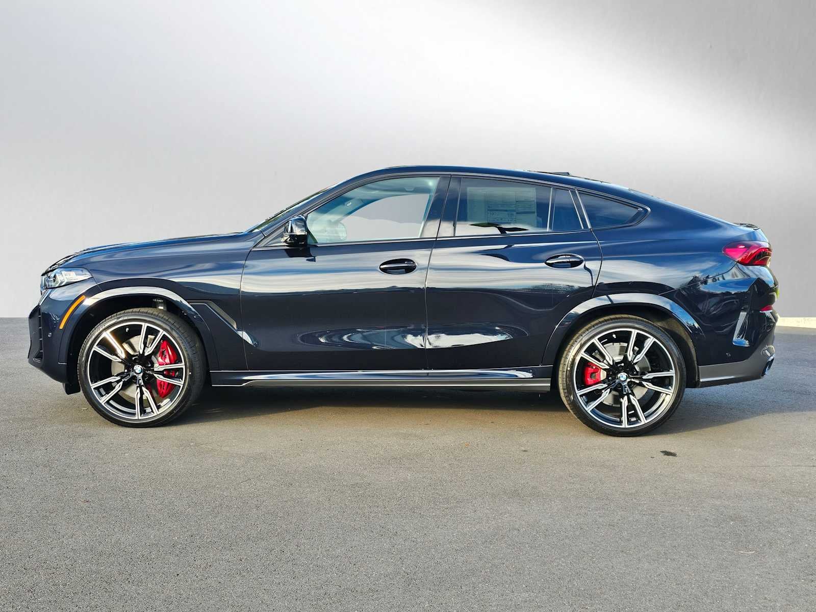 2026 BMW X6 M60i