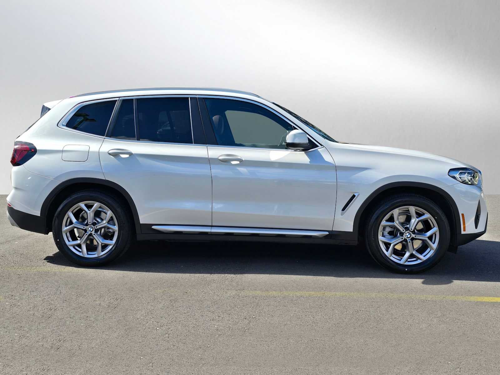 2023 BMW X3 xDrive30i xDrive30i