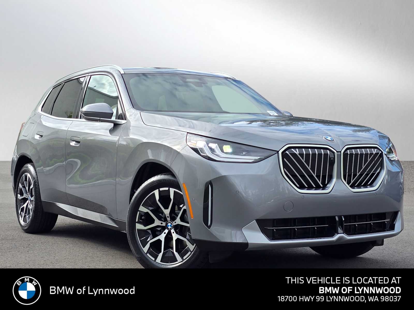 2026 BMW X3 30 XDRIVE's photo