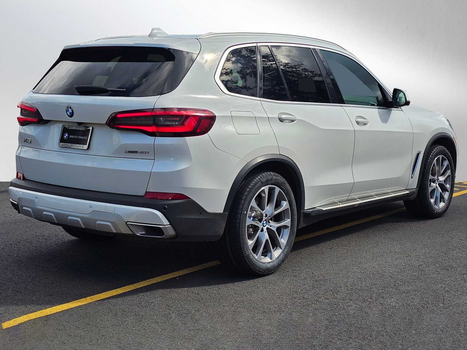 2023 BMW X5 xDrive40i xDrive40i
