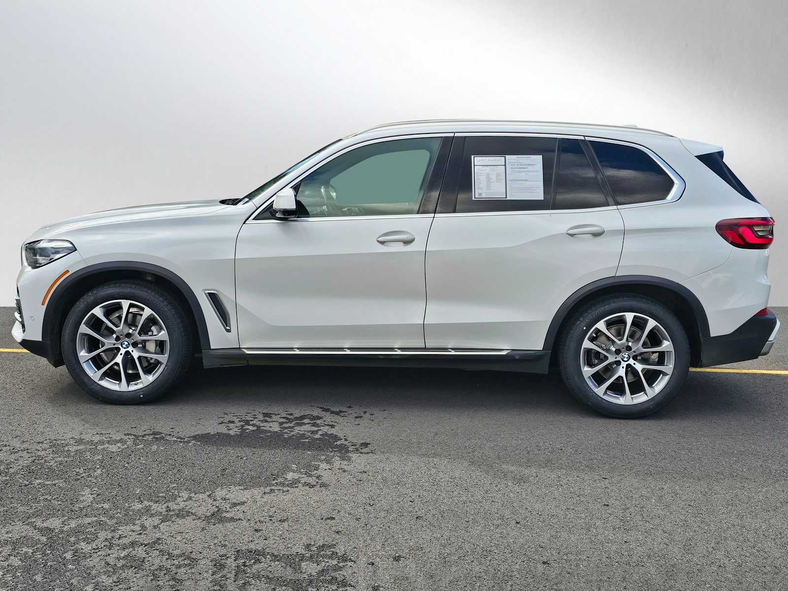 2023 BMW X5 xDrive40i xDrive40i