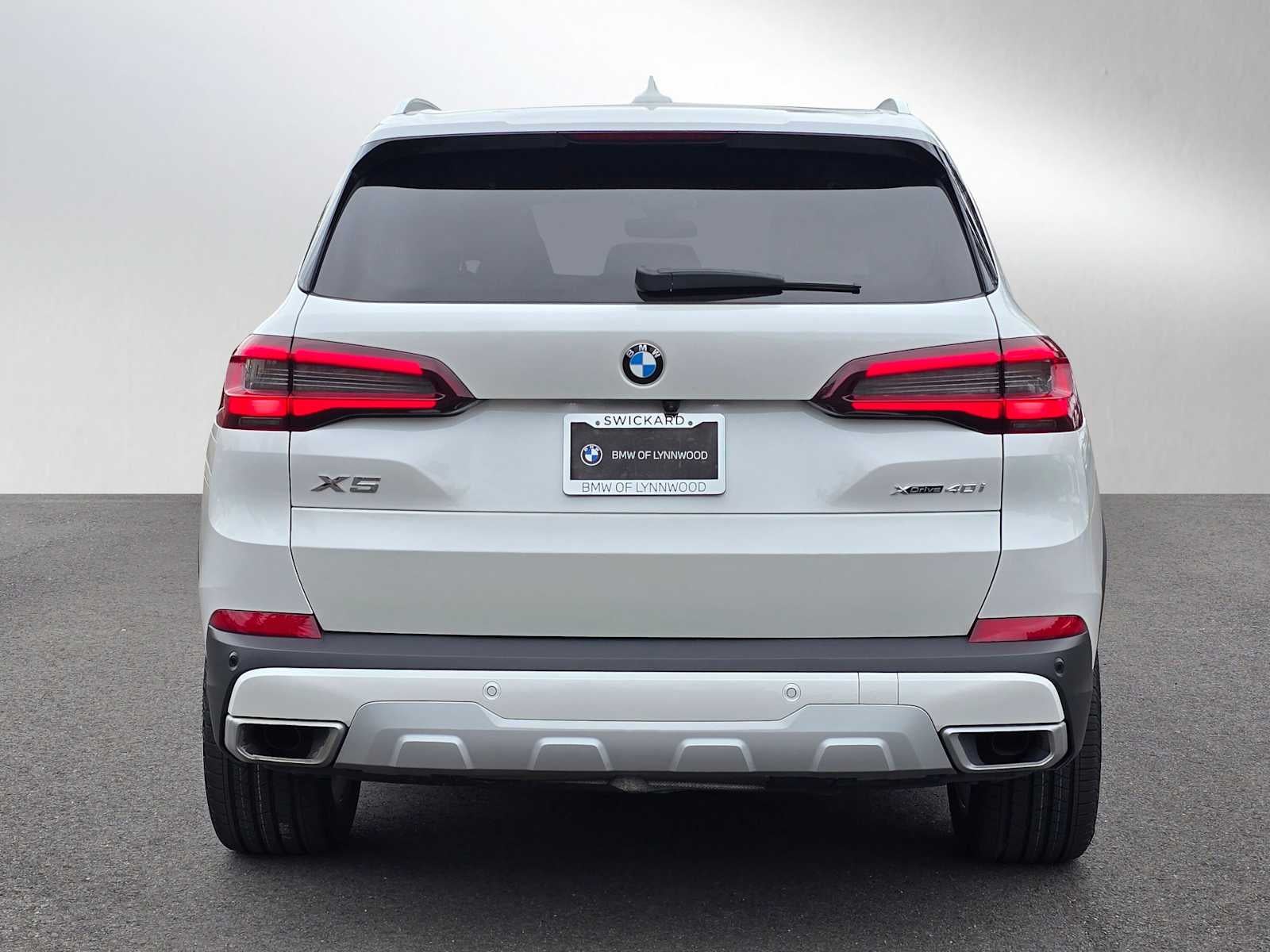 2022 BMW X5 xDrive40i xDrive40i