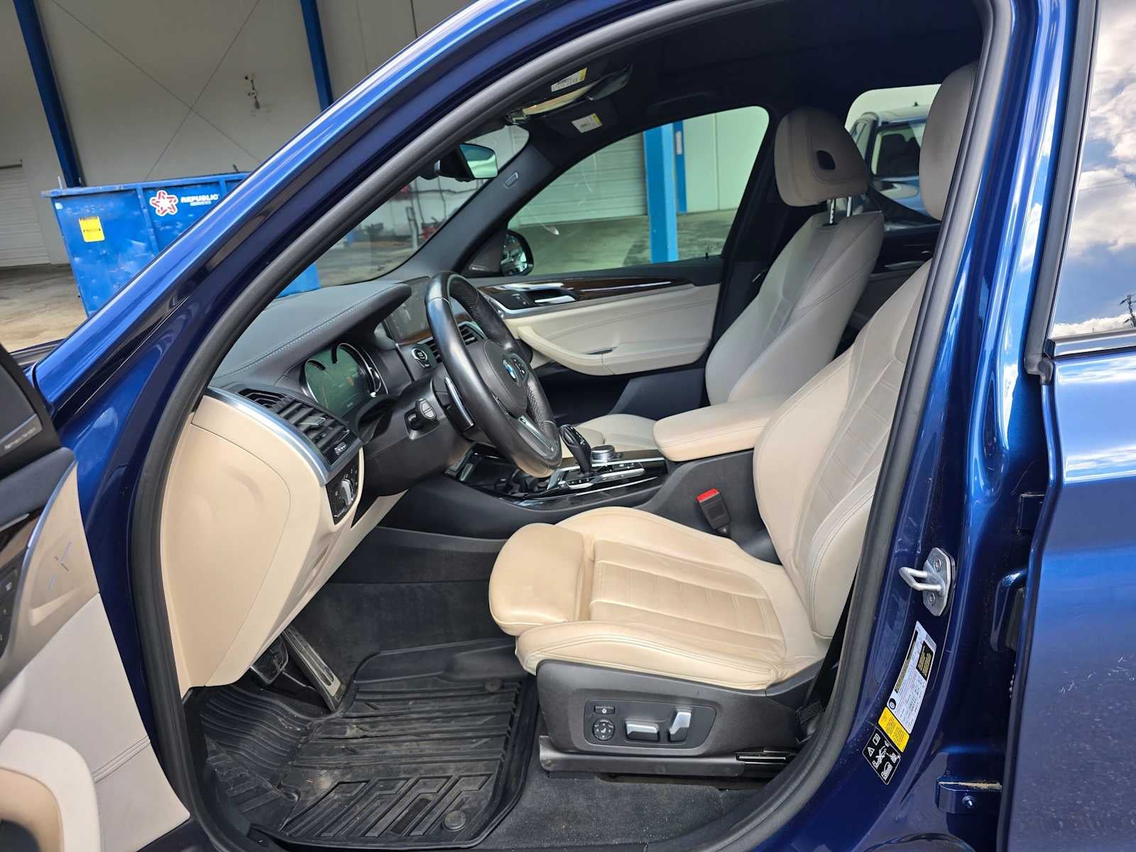 2019 BMW X3 M40i