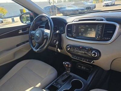 2018 Kia Sorento LX