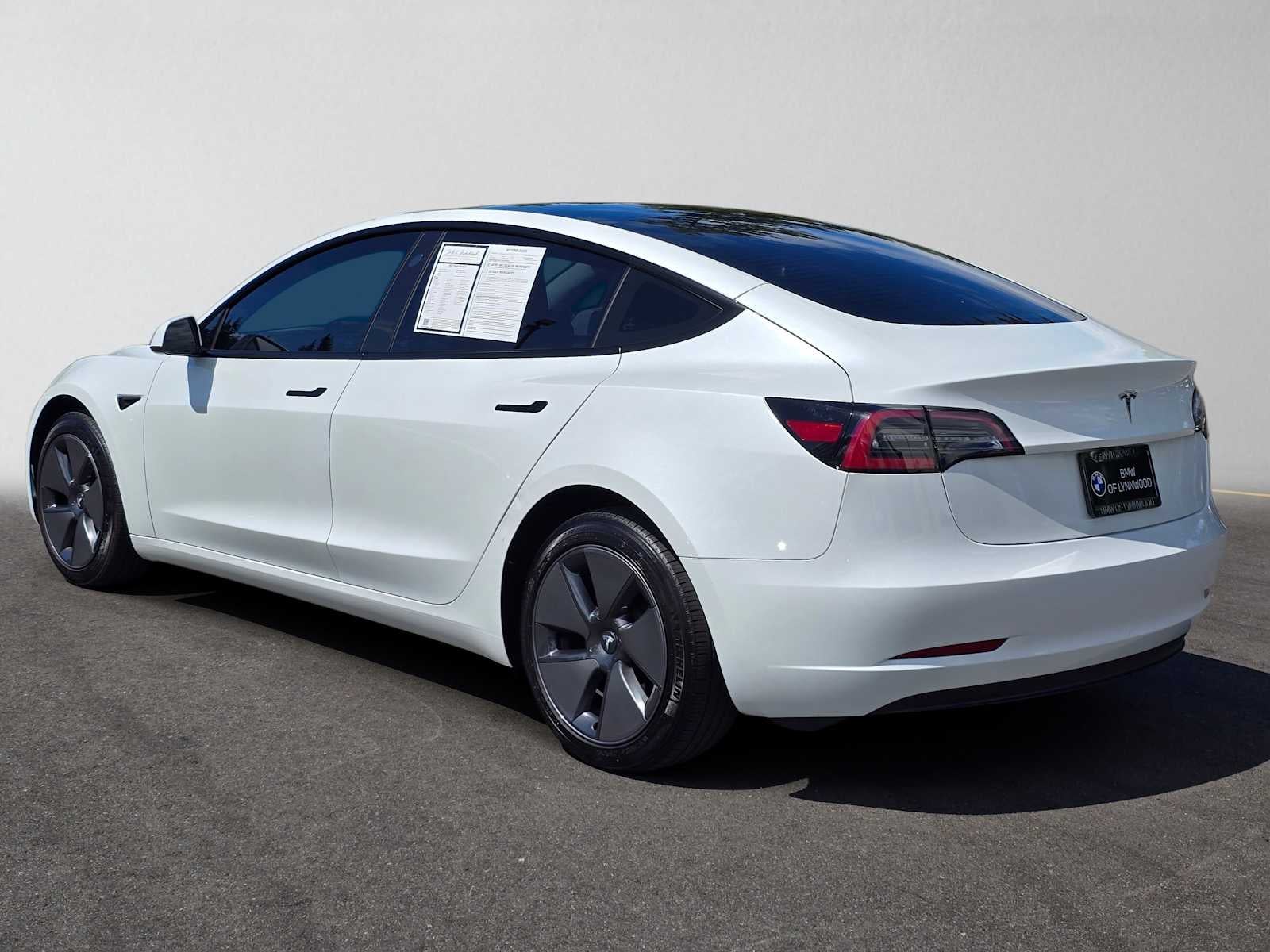 2023 Tesla Model 3 RWD
