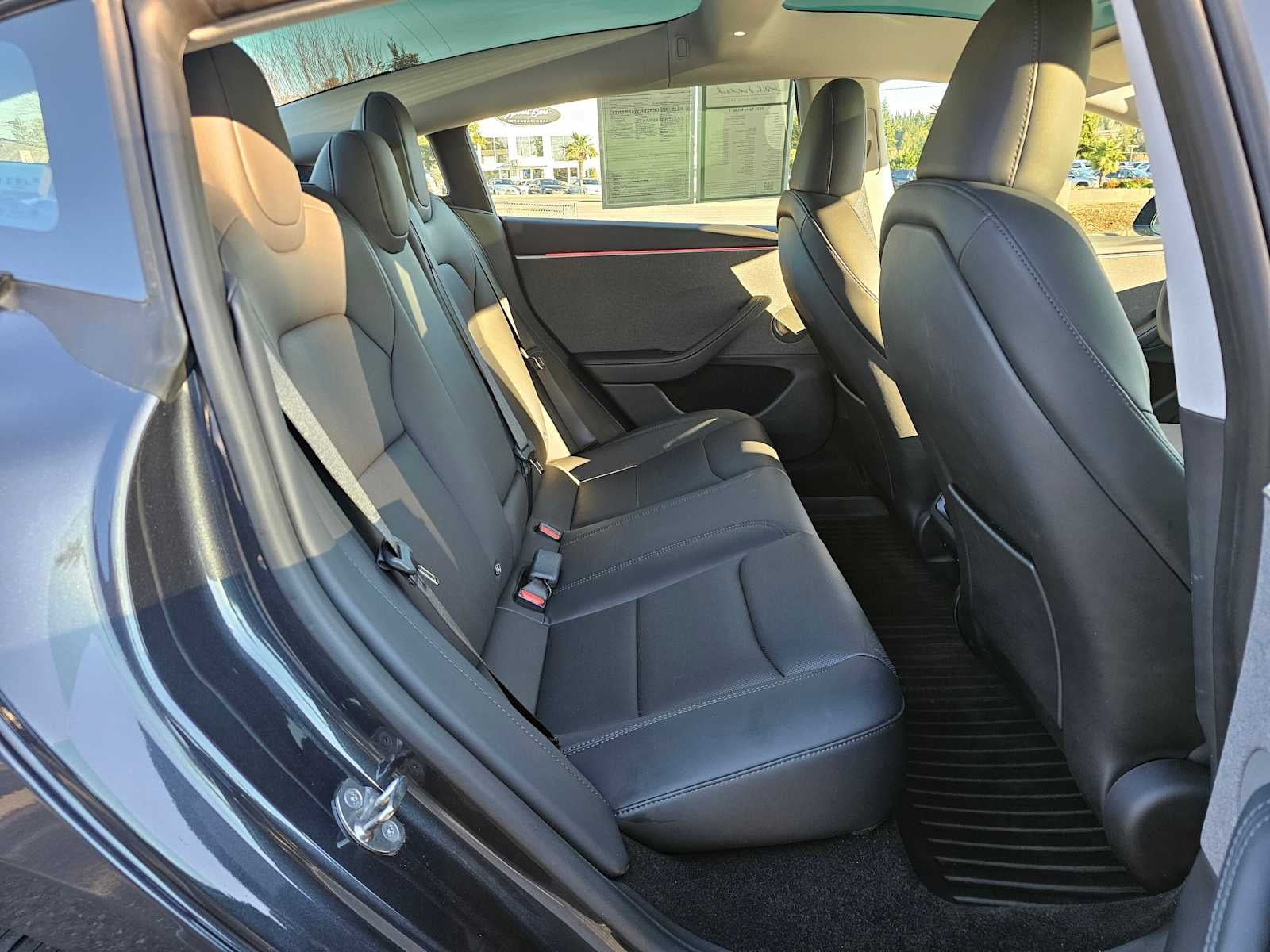 2024 Tesla Model 3 RWD