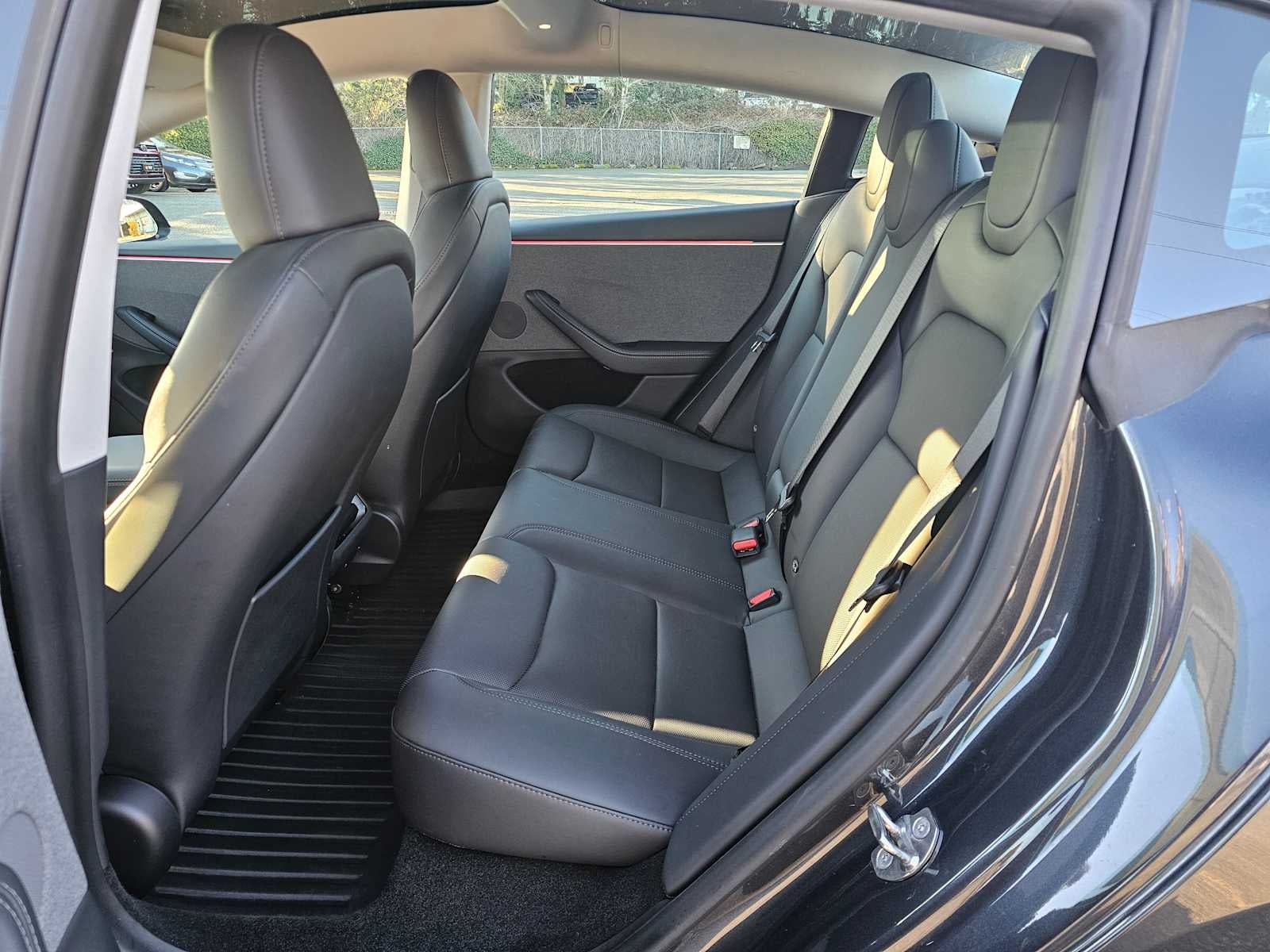 2024 Tesla Model 3 RWD