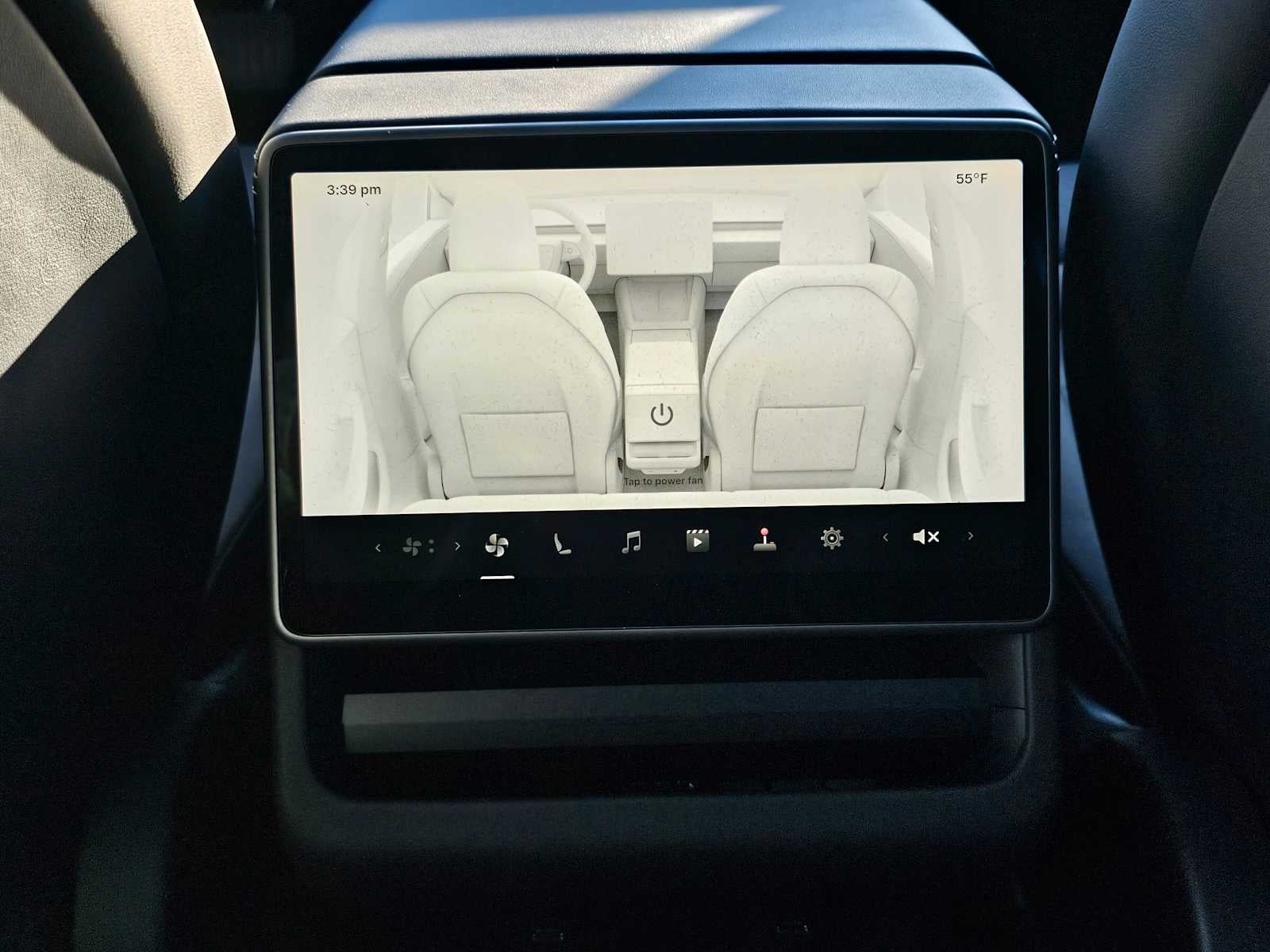 2024 Tesla Model 3 RWD