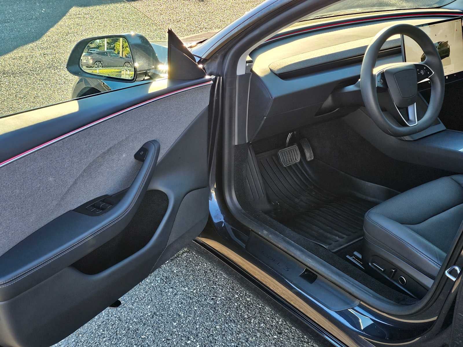 2024 Tesla Model 3 RWD