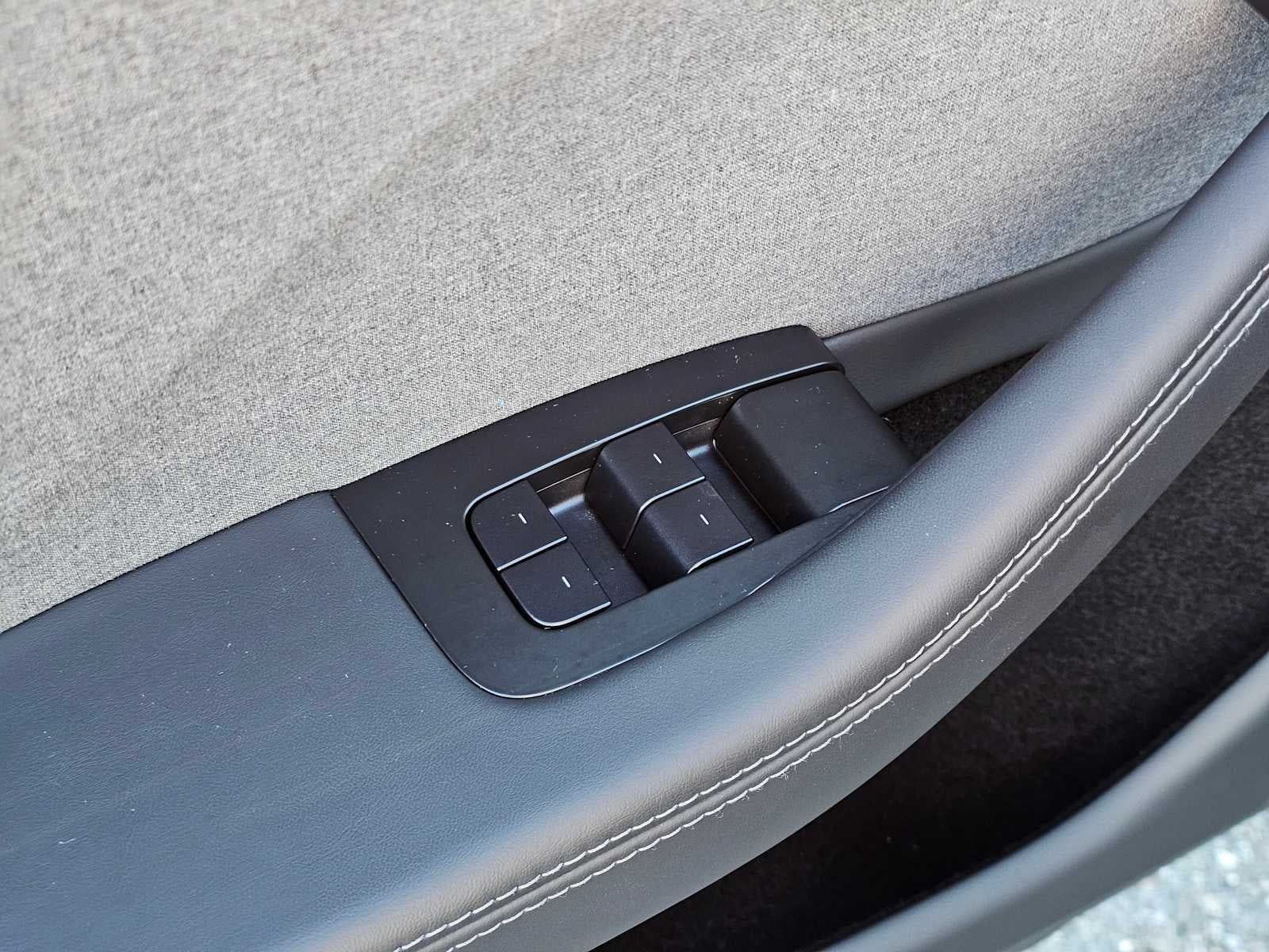 2024 Tesla Model 3 RWD