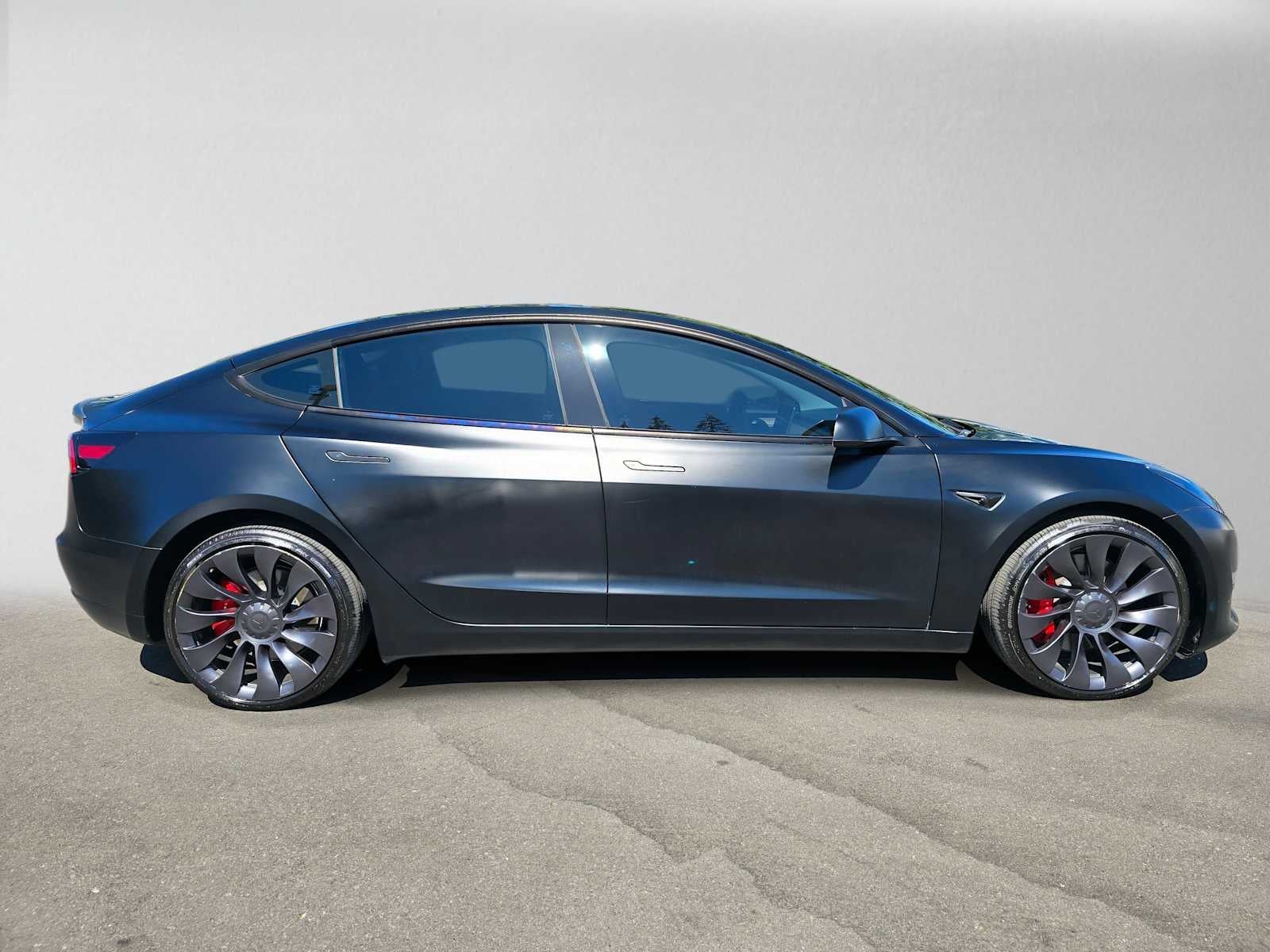 2023 Tesla Model 3 Performance