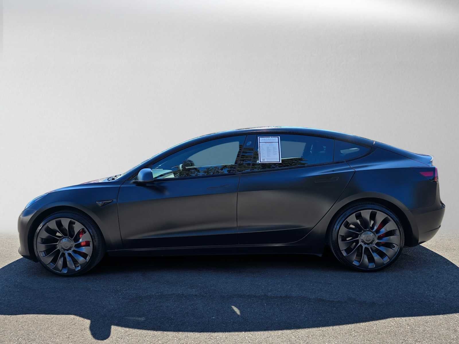 2023 Tesla Model 3 Performance