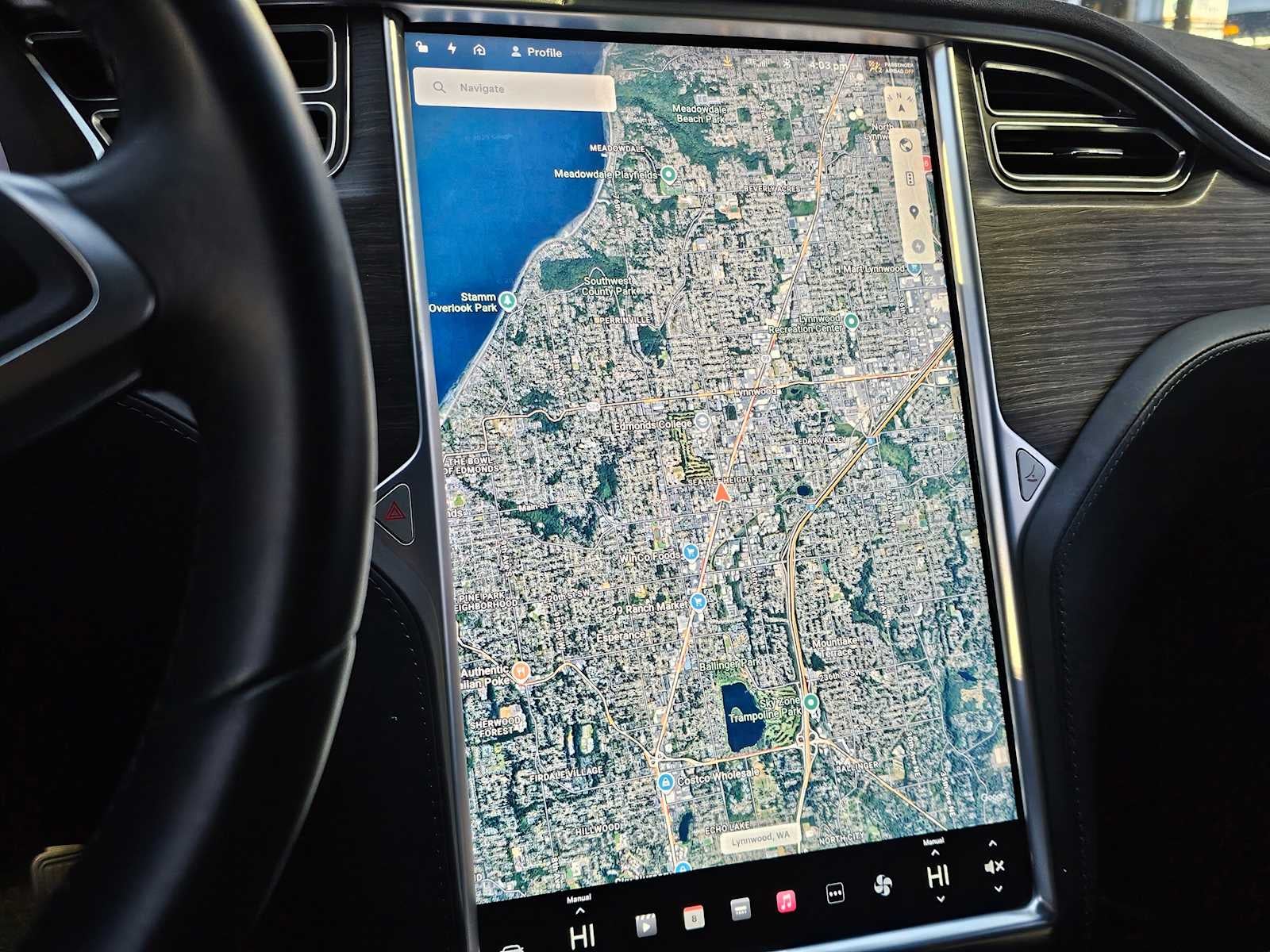 2016 Tesla Model S 75D