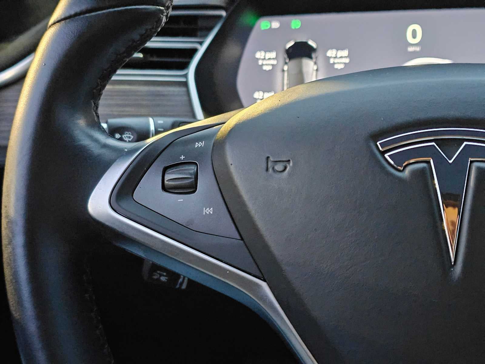 2016 Tesla Model S 75D