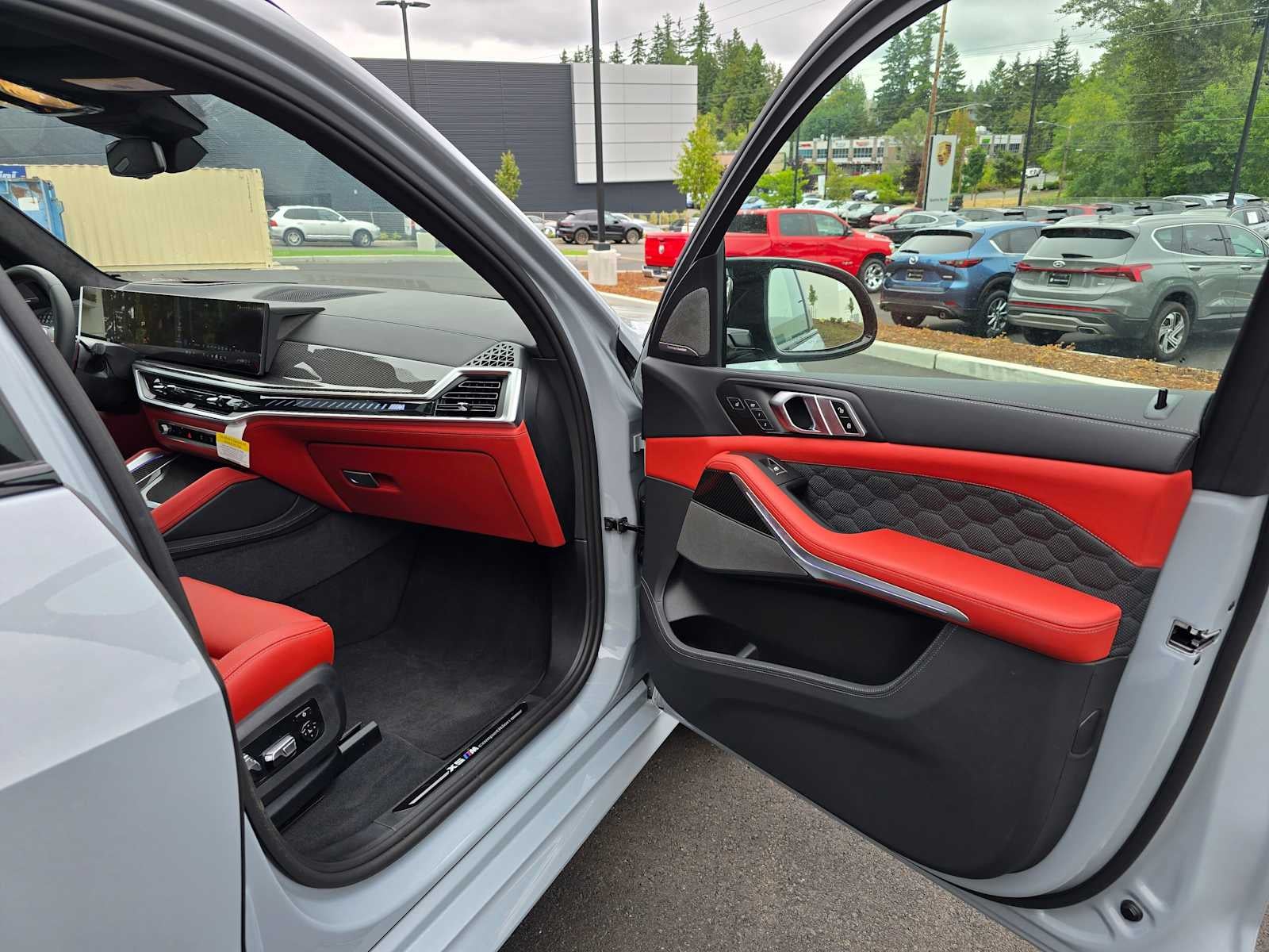 2025 BMW X5 M Competition