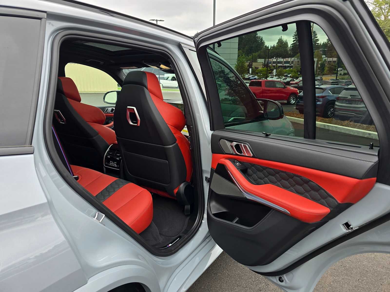 2025 BMW X5 M Competition