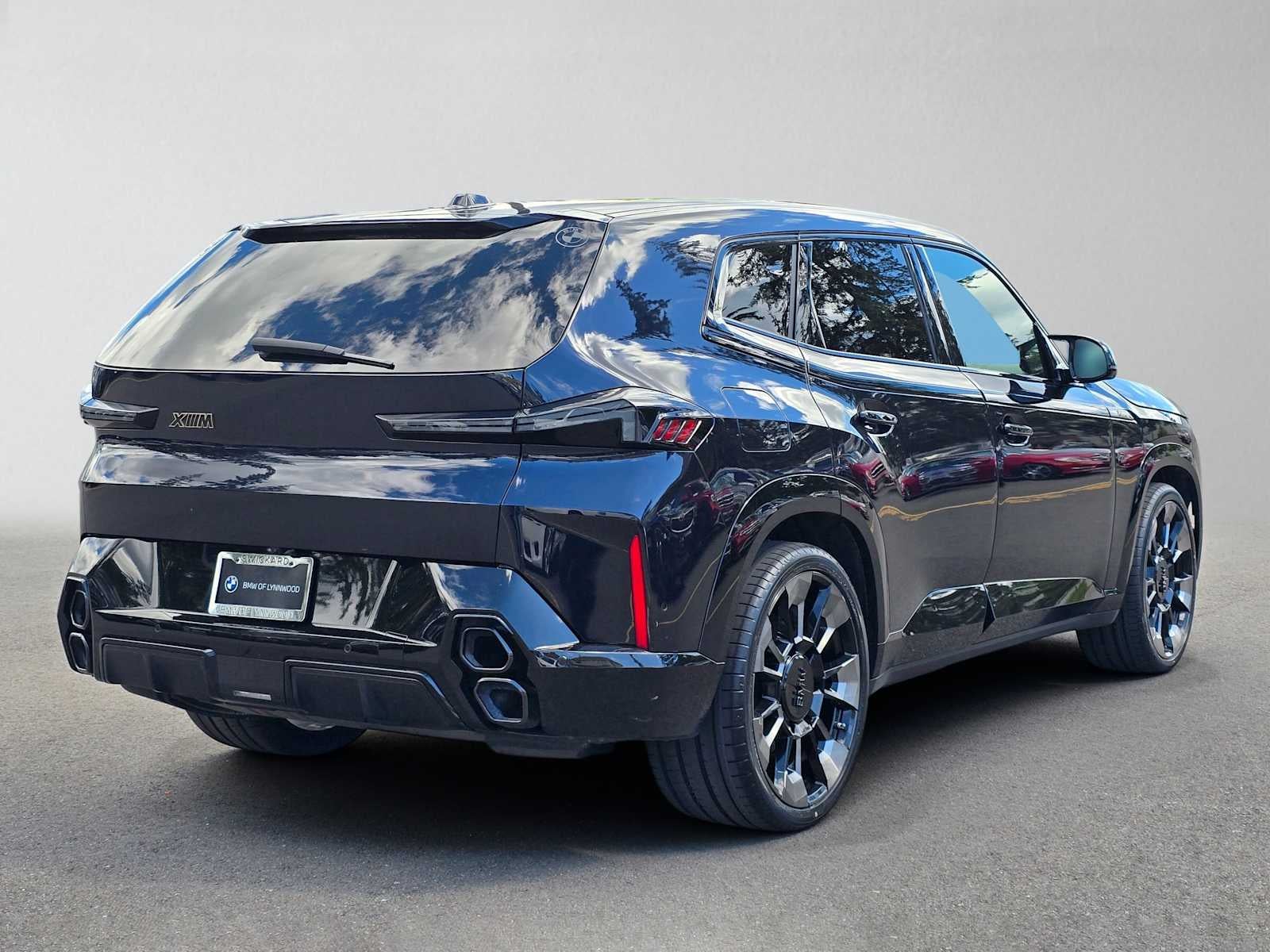 2023 BMW XM Sports Activity Vehicle