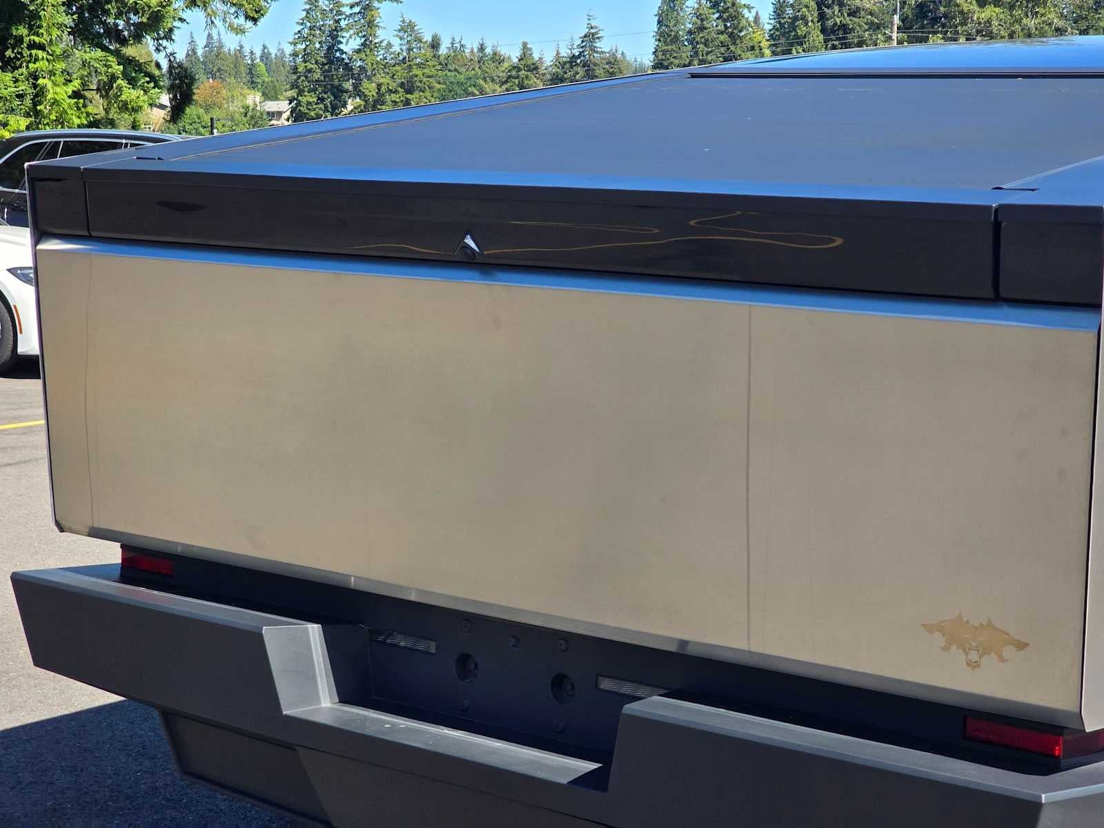 2024 Tesla Cybertruck Cyberbeast