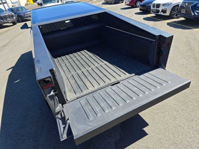 2024 Tesla Cybertruck Cyberbeast