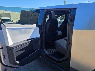 2024 Tesla Cybertruck Cyberbeast