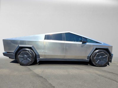 2024 Tesla Cybertruck Cyberbeast