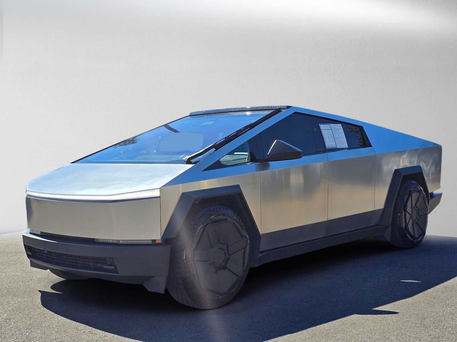 2024 Tesla Cybertruck Cyberbeast