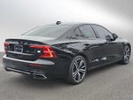 2022 Volvo S60 Recharge Plug-In Hybrid R-Design Expression