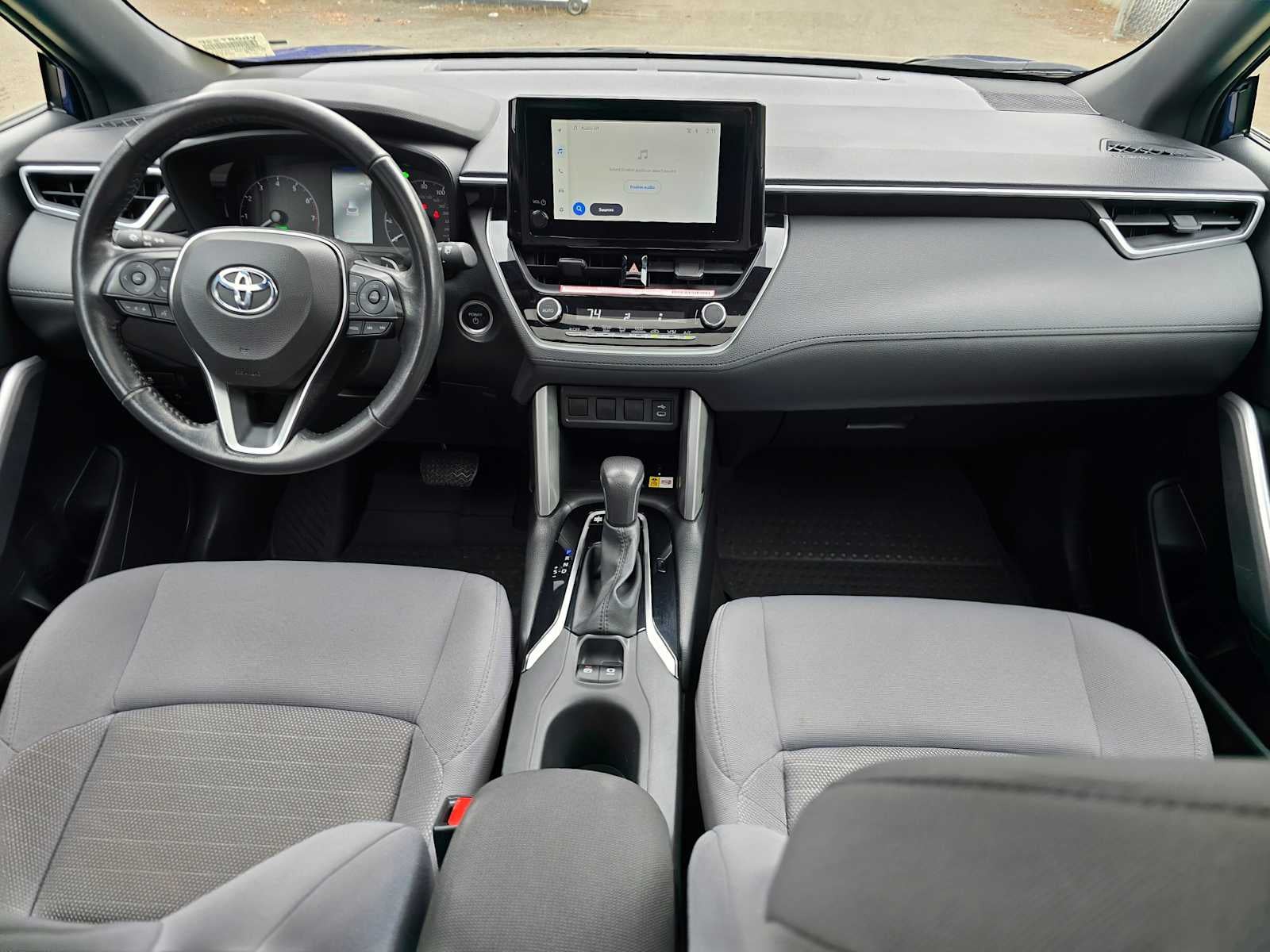 2023 Toyota Corolla Cross Hybrid SE