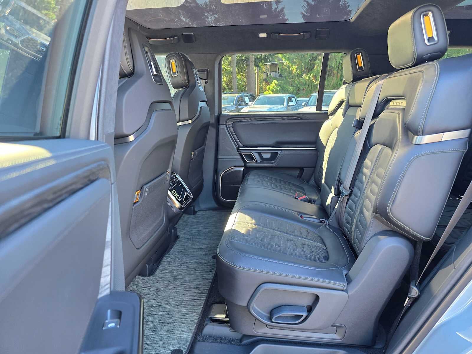 2022 Rivian R1S Launch Edition