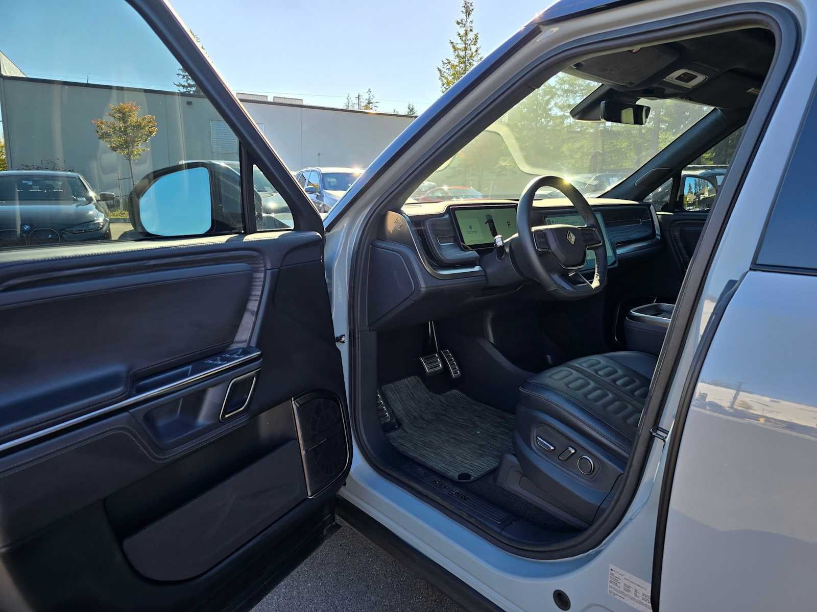 2022 Rivian R1S Launch Edition