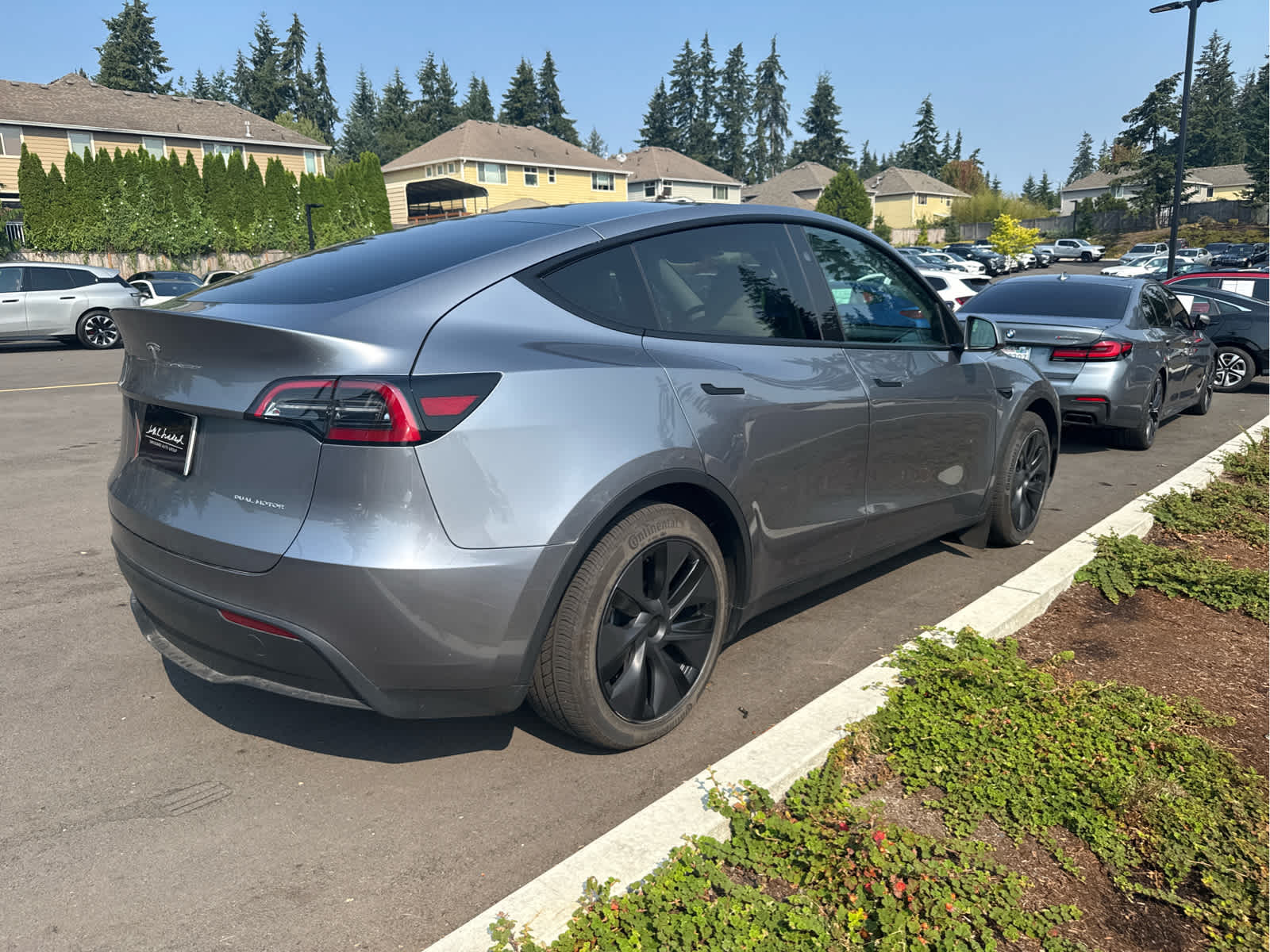 2025 Tesla Model Y Long Range
