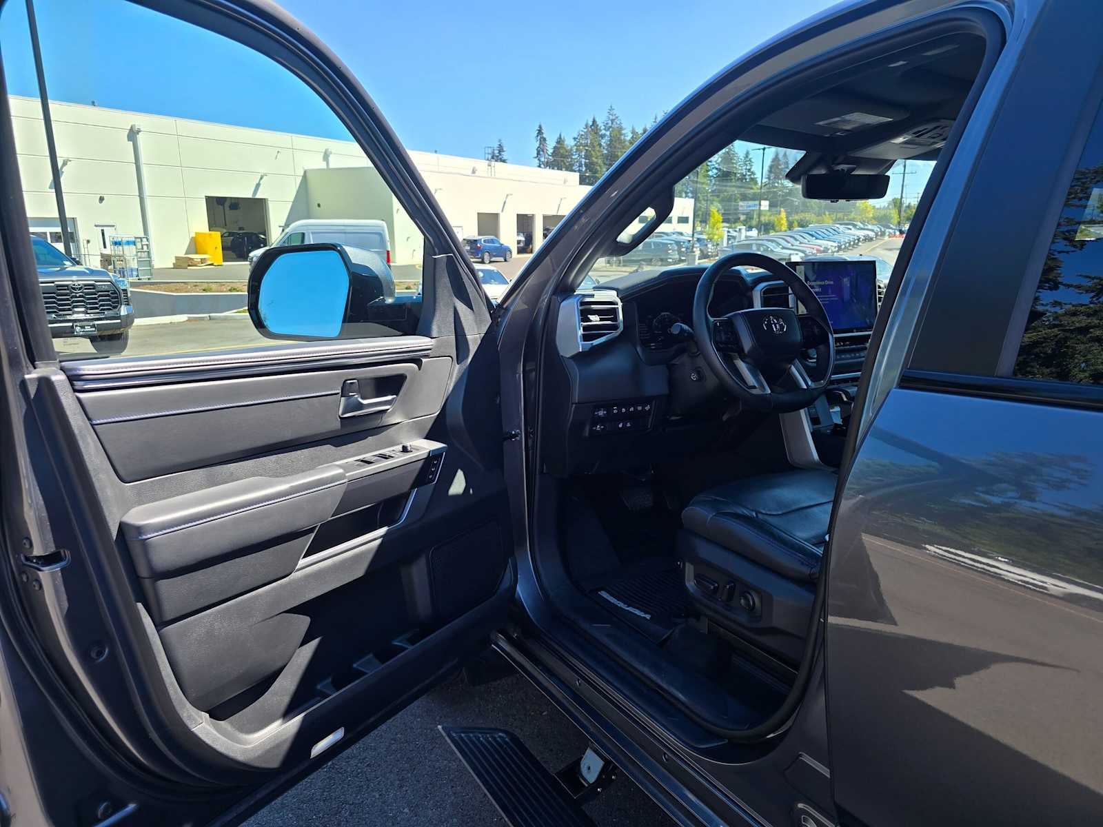 2024 Toyota Sequoia Platinum